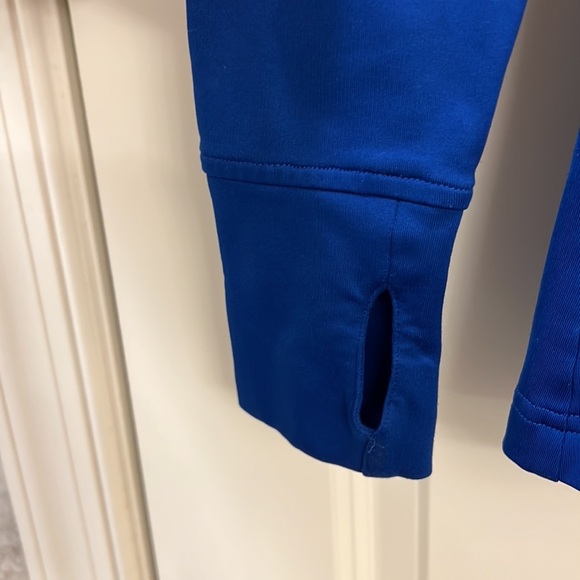 Under Armour ladies hoodie - Picture 4 of 7